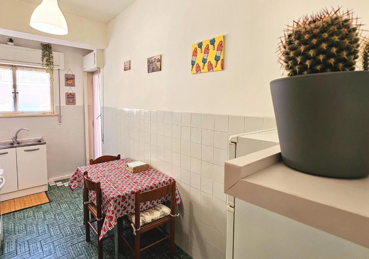 Urban Street Apartment Roma Bagian luar foto