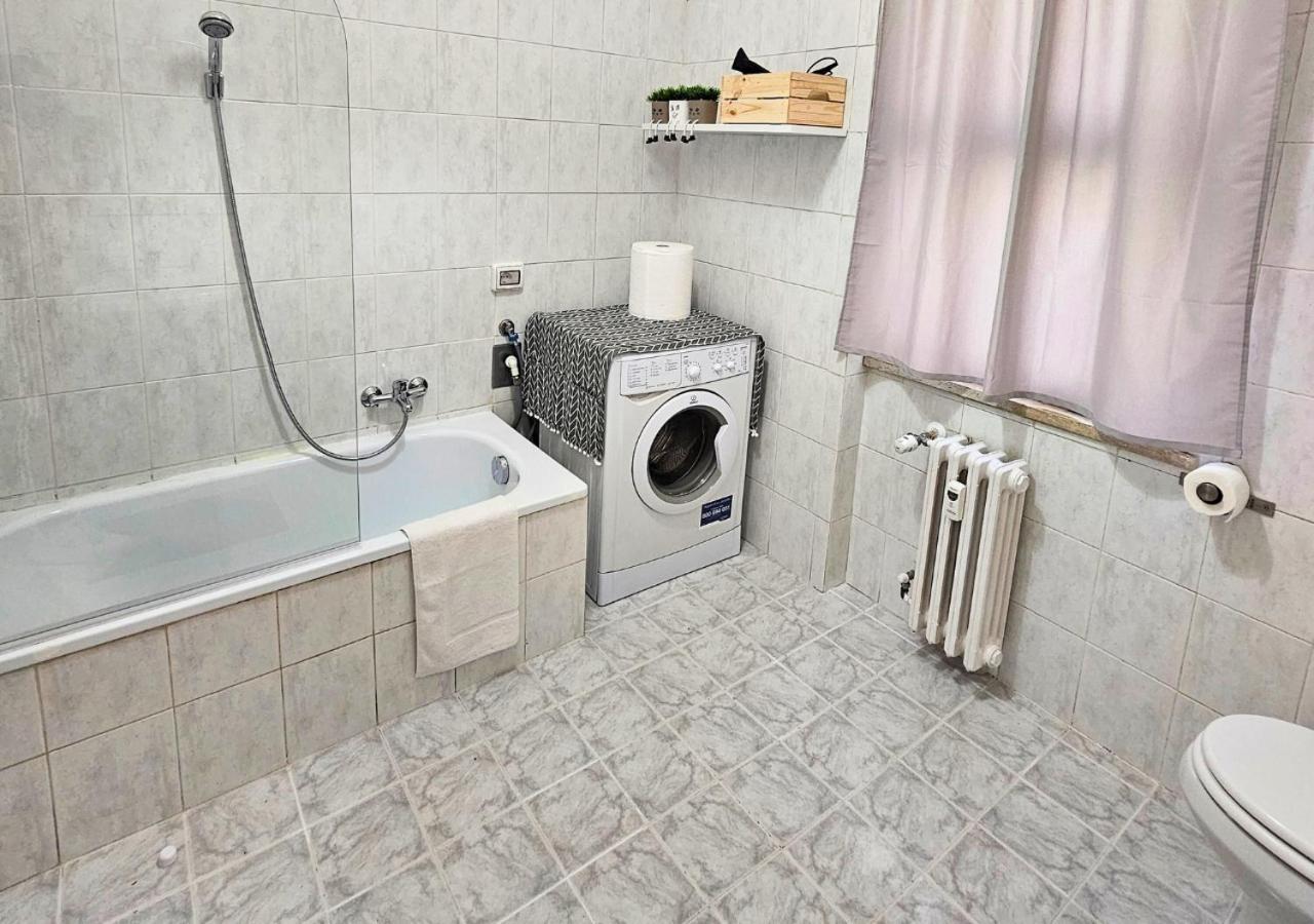 Urban Street Apartment Roma Bagian luar foto